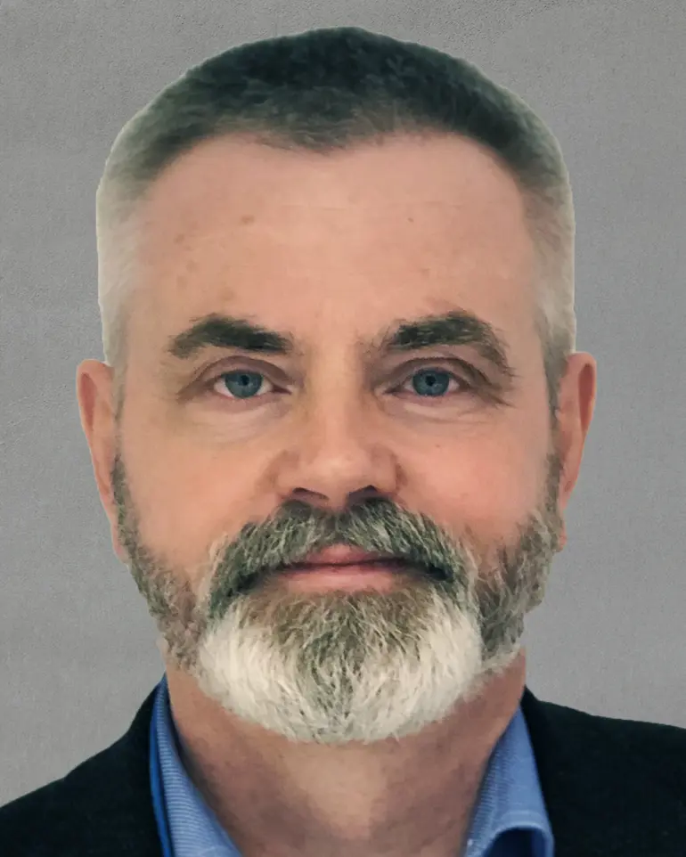 Lars Eikvar