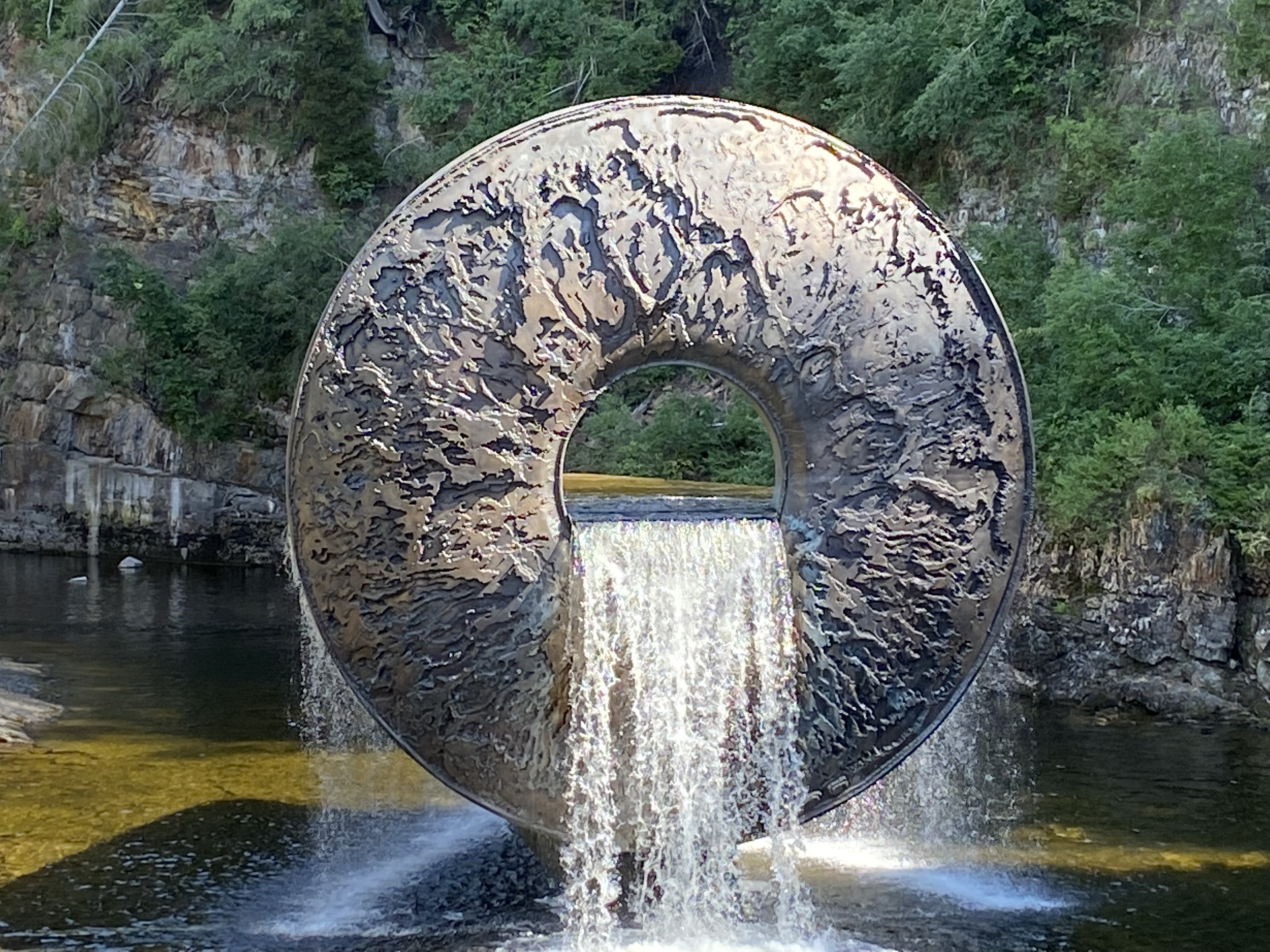 En stor vannfontene