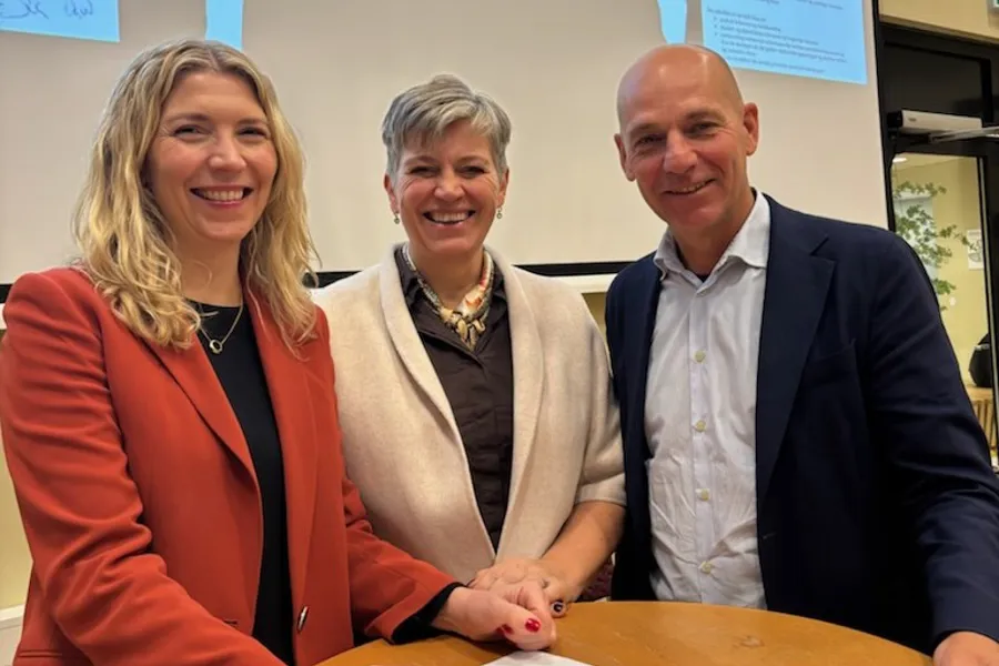Fra venstre: Maria Walberg, direktør for Nav Oslo, Laila Gustavsen, direktør for Nav Vest-Viken og Knut Even Lindsjørn, direktør samhandling og brukermedvirkning Helse Sør-Øst RHF